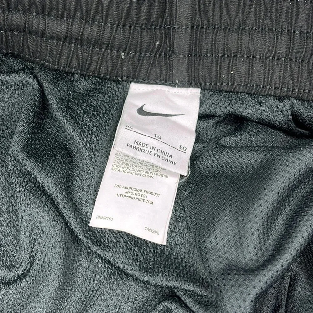 New! Nike Swim Shorts Size XL